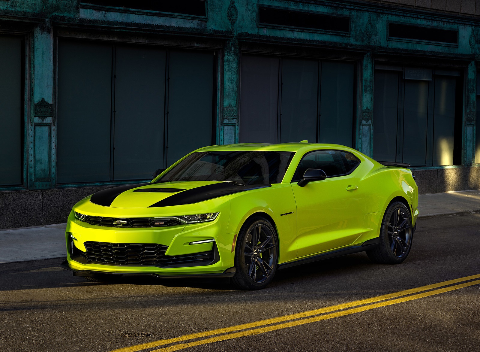 2019 Chevrolet Camaro (Color: Shock) Front Three-Quarter Wallpapers #145 of 148