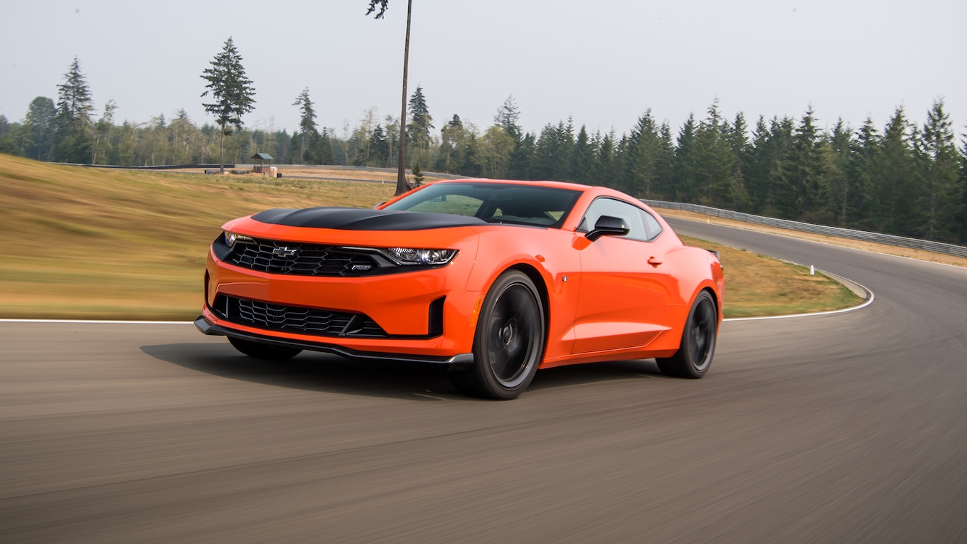2019 Chevrolet Camaro Turbo 1LE Front Three-Quarter Wallpapers #23 of 148