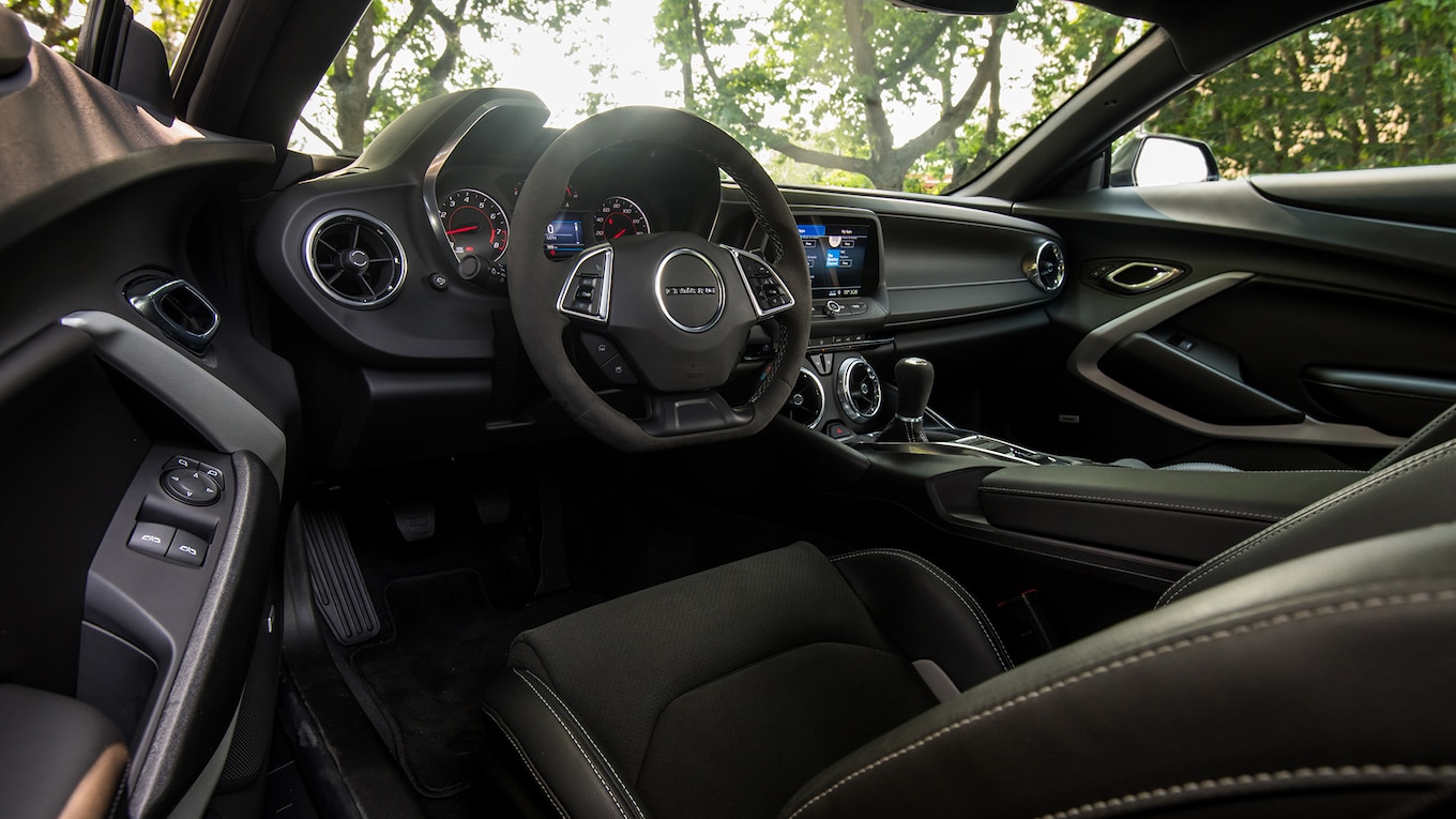 2019 Chevrolet Camaro Turbo 1LE Interior Cockpit Wallpapers #71 of 148