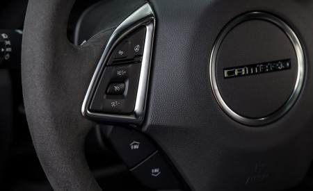 2019 Chevrolet Camaro Turbo 1LE Interior Steering Wheel Wallpapers 450x275 (98)
