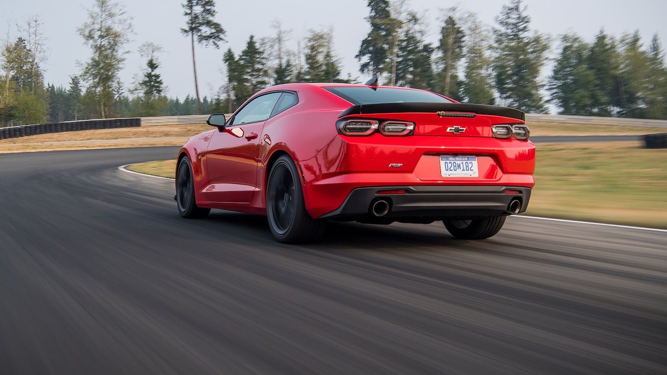 2019 Chevrolet Camaro Turbo 1LE Rear Three-Quarter Wallpapers (4)