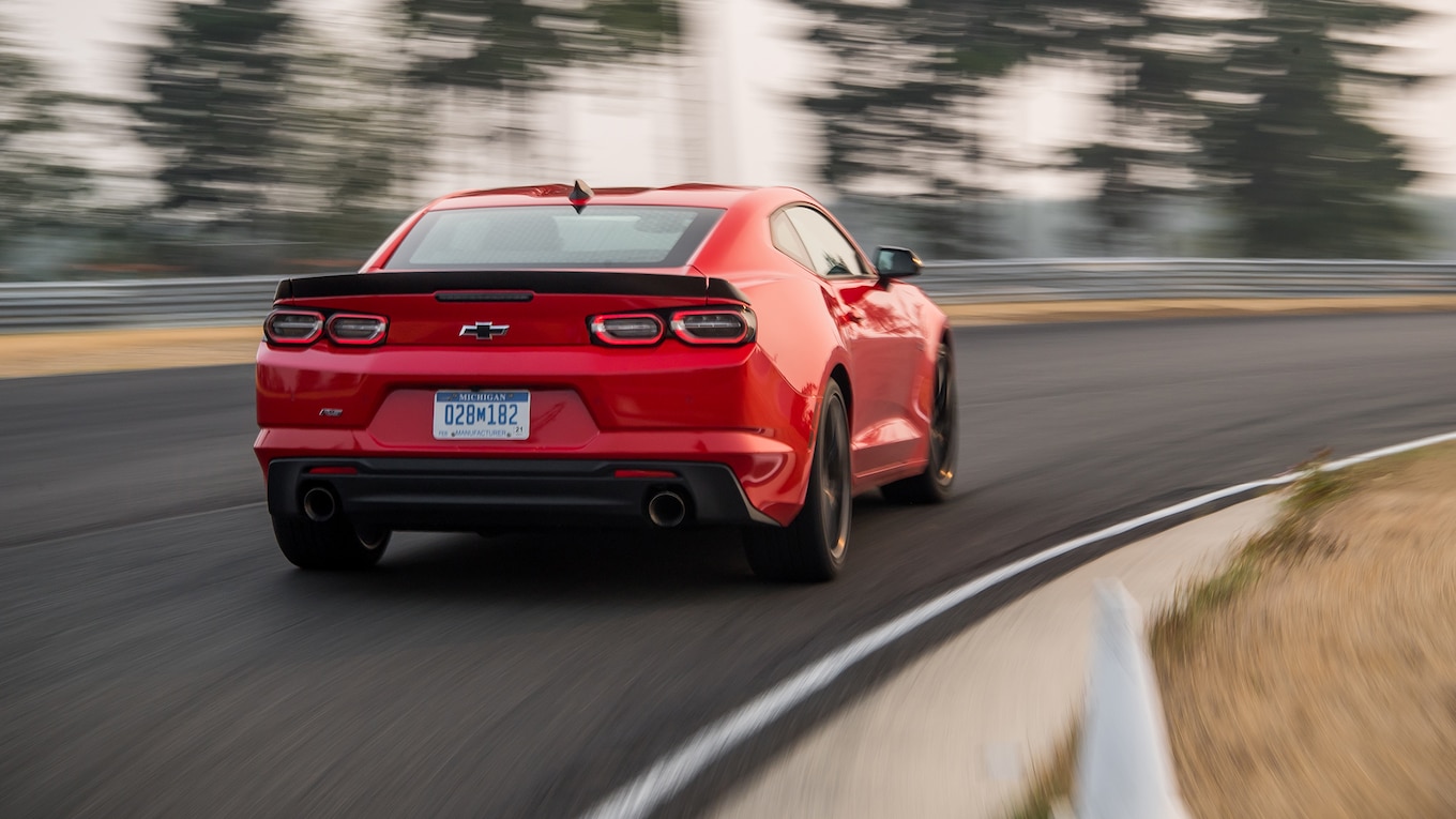 2019 Chevrolet Camaro Turbo 1LE Rear Wallpapers #5 of 148