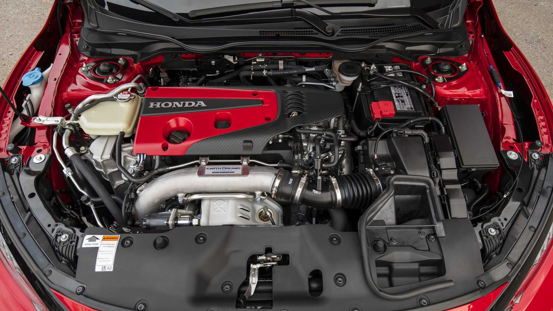 2019 Honda Civic Type R (Color: Rallye Red) Engine Wallpapers #67 of 182