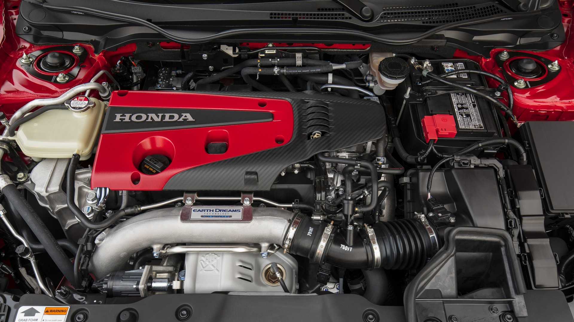 2019 Honda Civic Type R (Color: Rallye Red) Engine Wallpapers #66 of 182