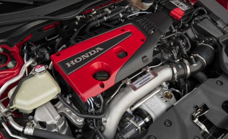 2019 Honda Civic Type R (Color: Rallye Red) Engine Wallpapers 450x275 (65)