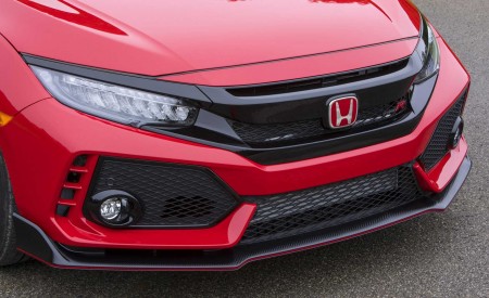 2019 Honda Civic Type R (Color: Rallye Red) Front Bumper Wallpapers 450x275 (58)