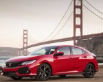 2019 Honda Civic Type R (Color: Rallye Red) Front Three-Quarter Wallpapers 150x120 (34)