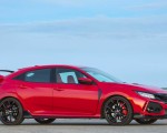 2019 Honda Civic Type R (Color: Rallye Red) Front Three-Quarter Wallpapers 150x120 (15)