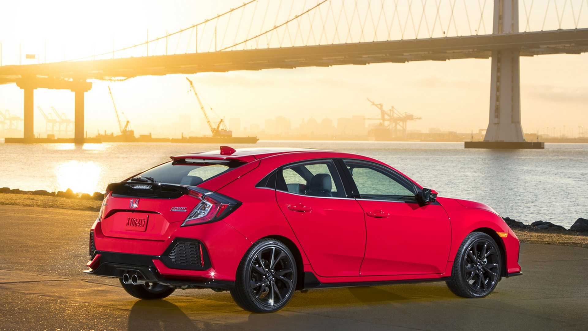 2019 Honda Civic Type R (Color: Rallye Red) Rear Three-Quarter Wallpapers #31 of 182