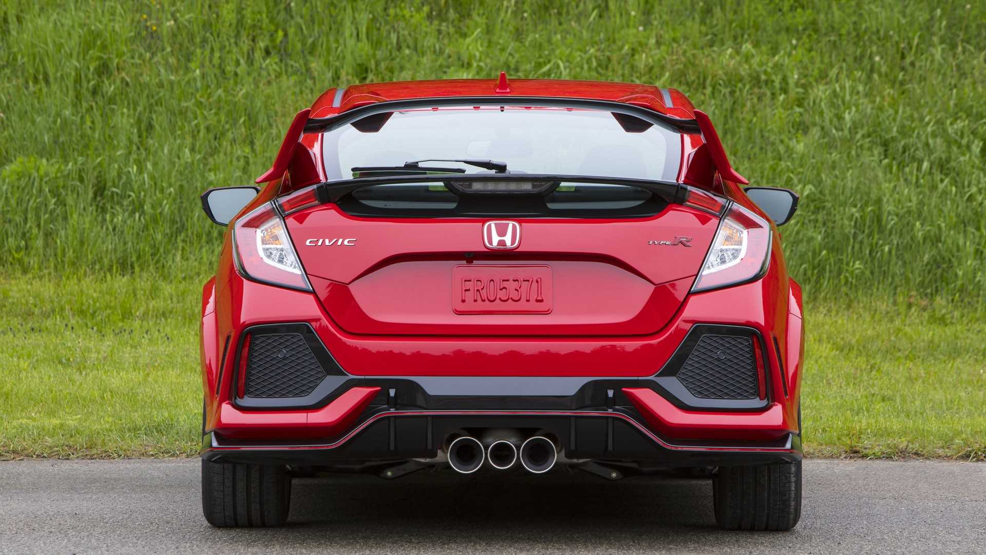 2019 Honda Civic Type R (Color: Rallye Red) Rear Wallpapers #32 of 182