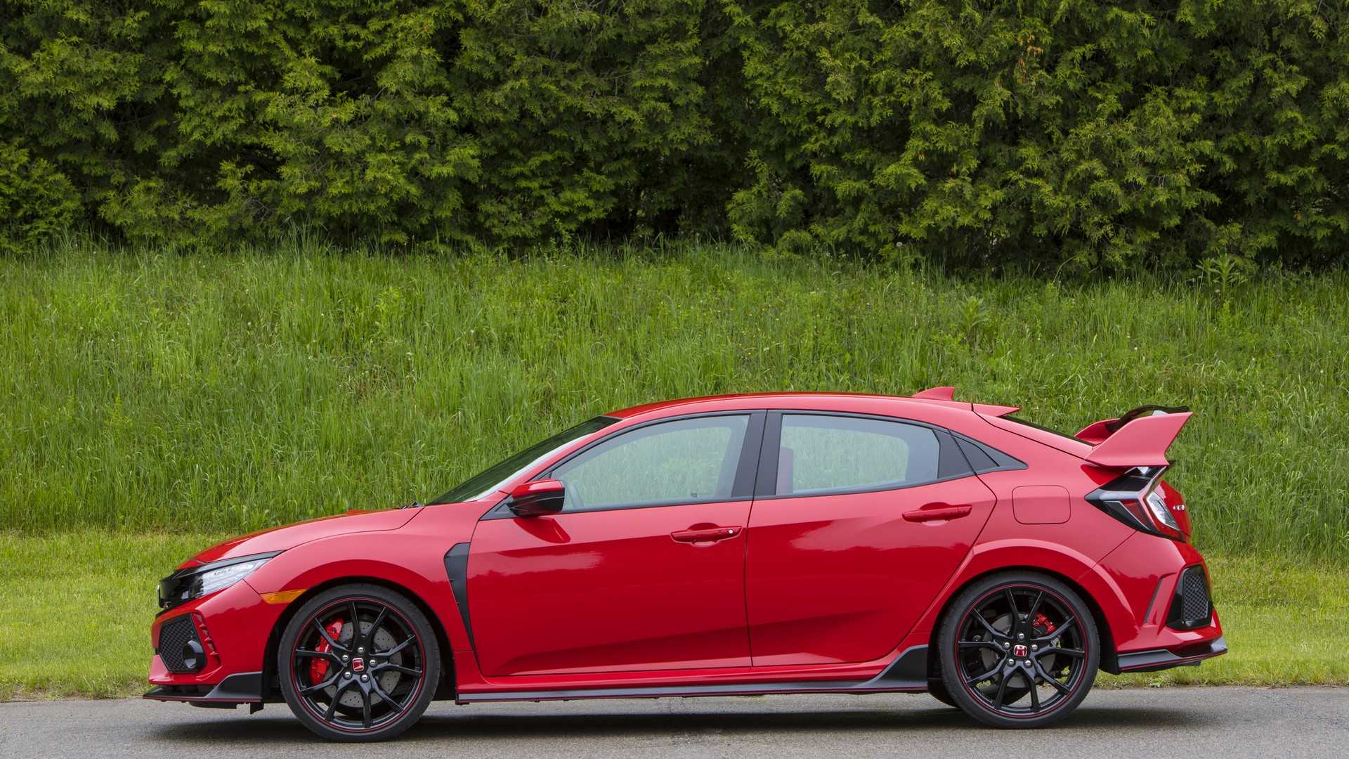 2019 Honda Civic Type R (Color: Rallye Red) Side Wallpapers #43 of 182
