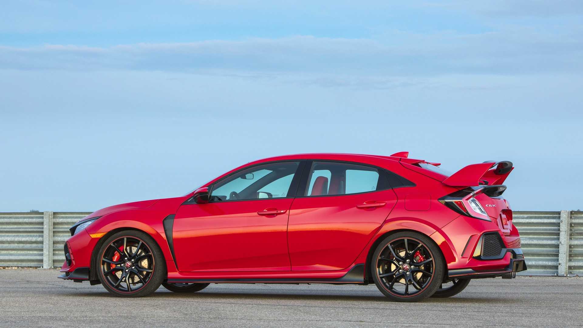 2019 Honda Civic Type R (Color: Rallye Red) Side Wallpapers #33 of 182