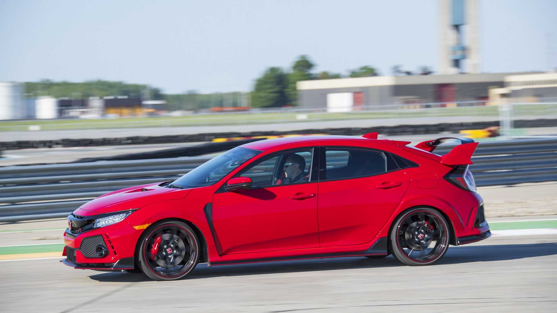 2019 Honda Civic Type R (Color: Rallye Red) Side Wallpapers #22 of 182