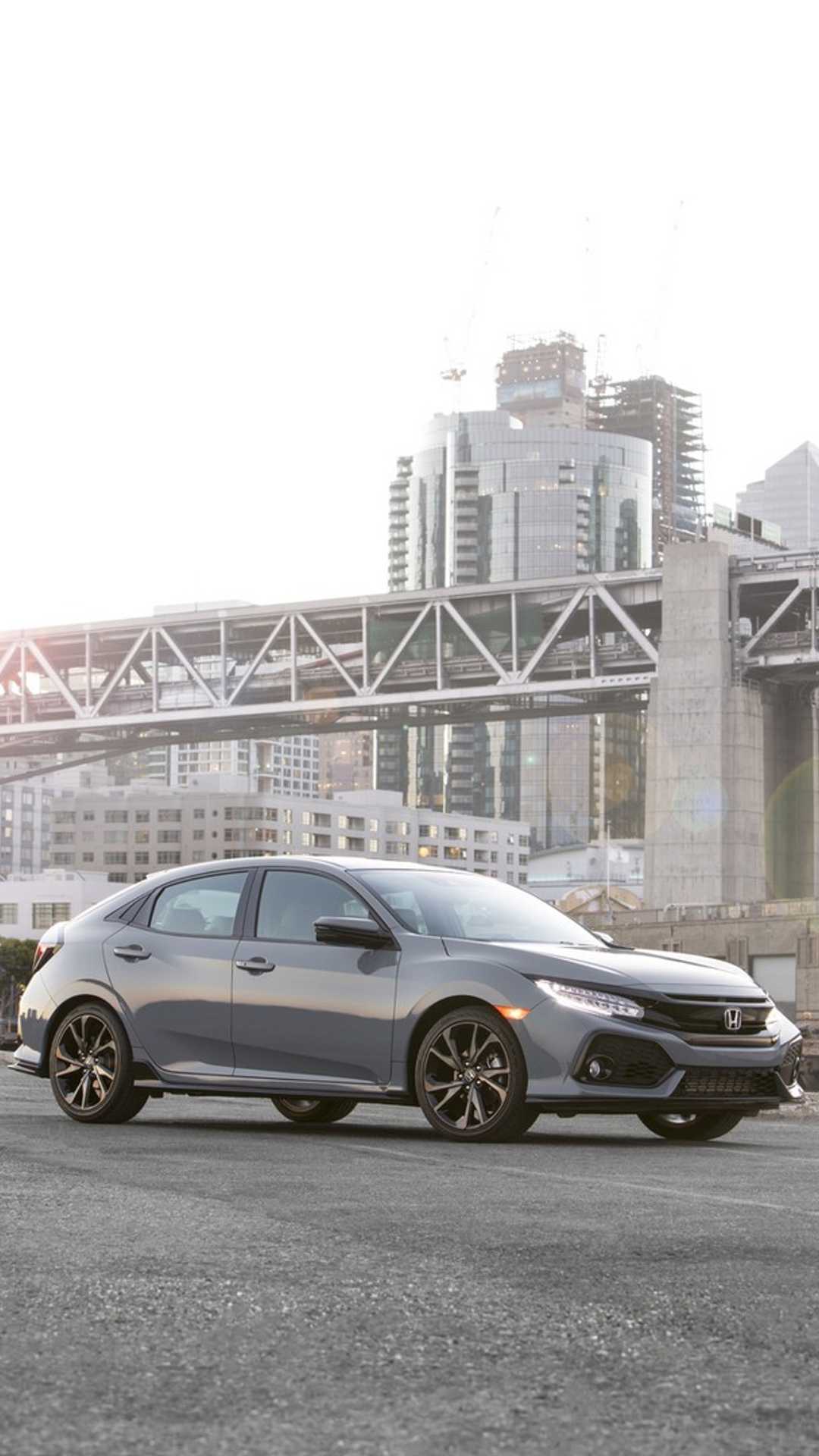 2019 Honda Civic Type R (Color: Sonic Gray Pearl) Front Three-Quarter Wallpapers #89 of 182