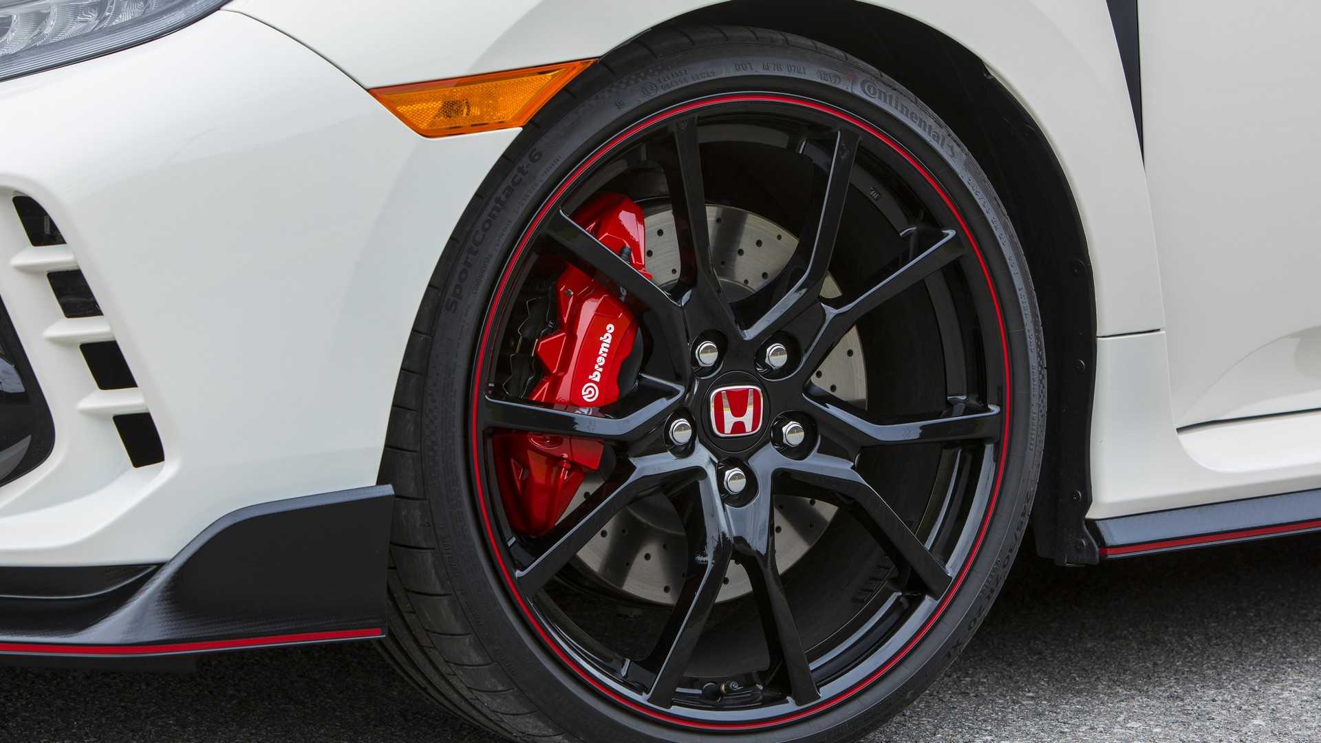 2019 Honda Civic Type R Color White Orchid Pearl Brakes