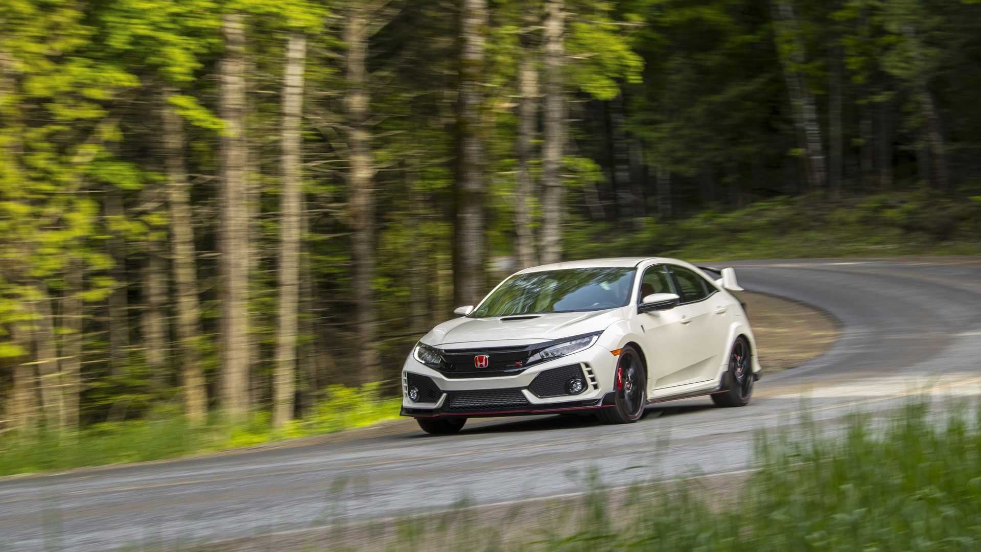 2019 Honda Civic Type R (Color: White Orchid Pearl) Front Three-Quarter Wallpapers #107 of 182