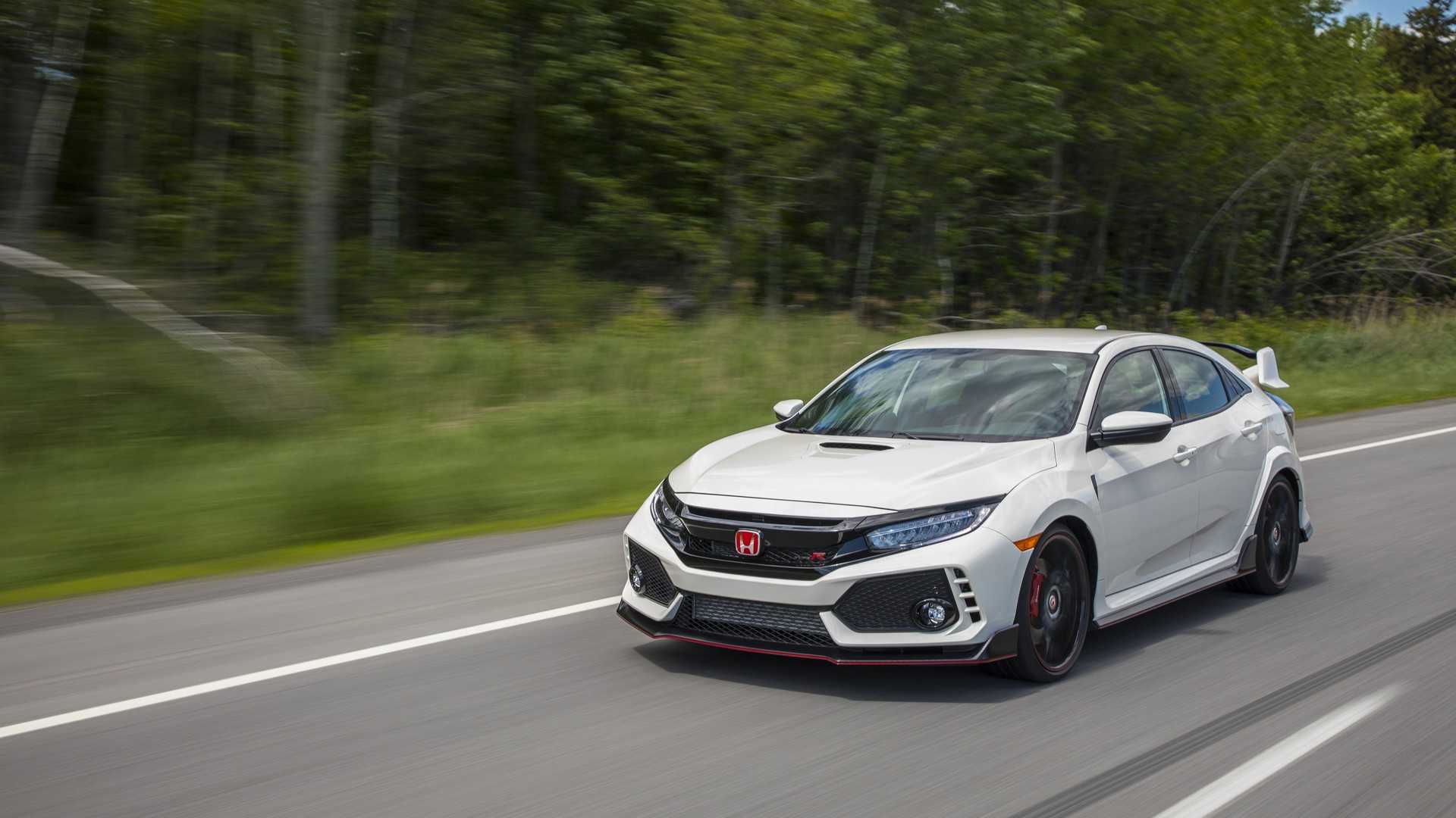 2019 Honda Civic Type R (Color: White Orchid Pearl) Front Three-Quarter Wallpapers #101 of 182