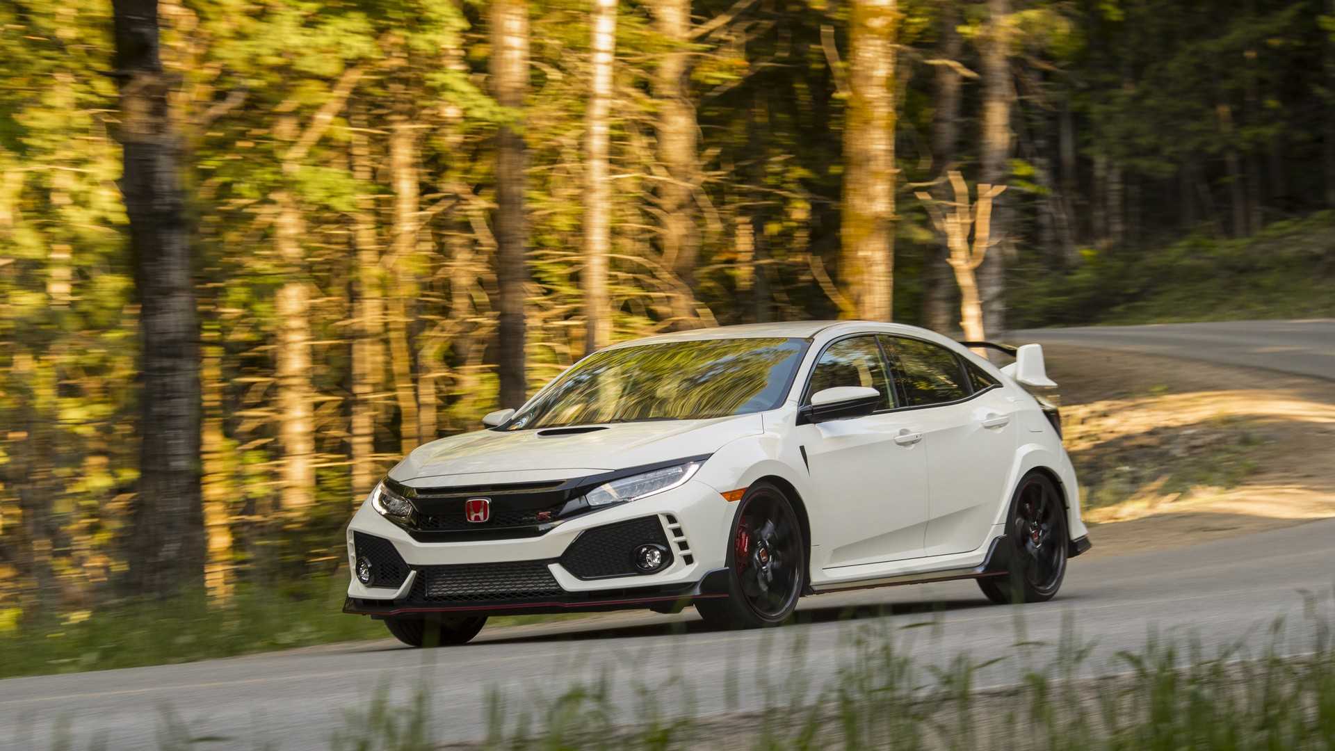 2019 Honda Civic Type R (Color: White Orchid Pearl) Front Three-Quarter Wallpapers #157 of 182