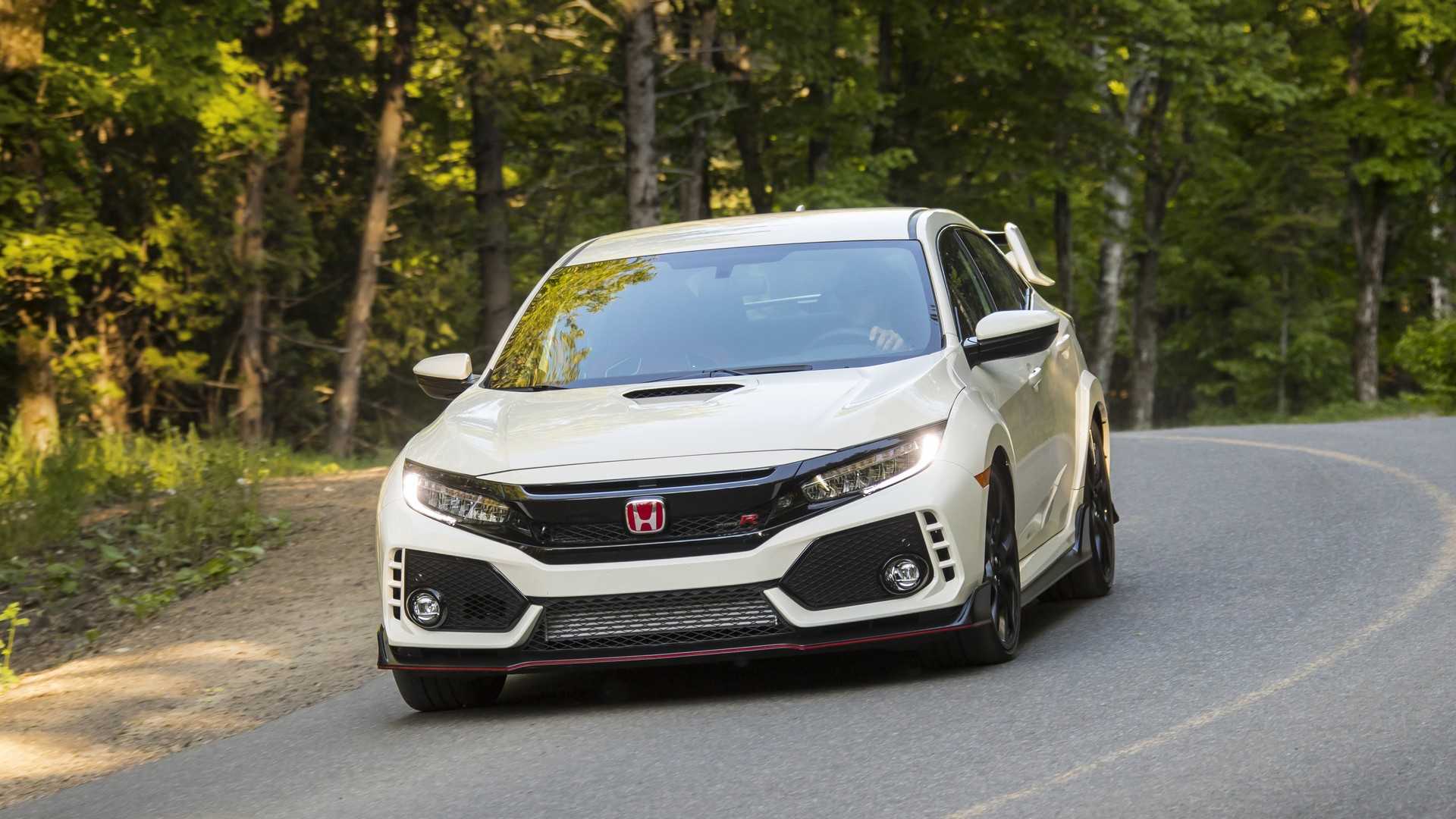2019 Honda Civic Type R (Color: White Orchid Pearl) Front Wallpapers #104 of 182