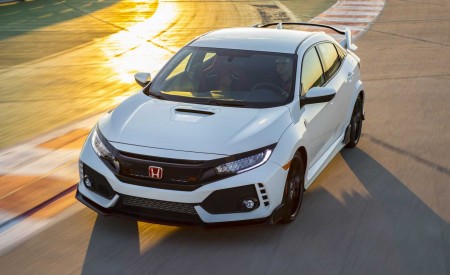 2019 Honda Civic Type R (Color: White Orchid Pearl) Front Wallpapers 450x275 (162)