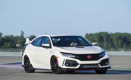 2019 Honda Civic Type R (Color: White Orchid Pearl) Front Wallpapers 450x275 (147)
