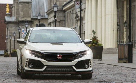2019 Honda Civic Type R (Color: White Orchid Pearl) Front Wallpapers 450x275 (148)