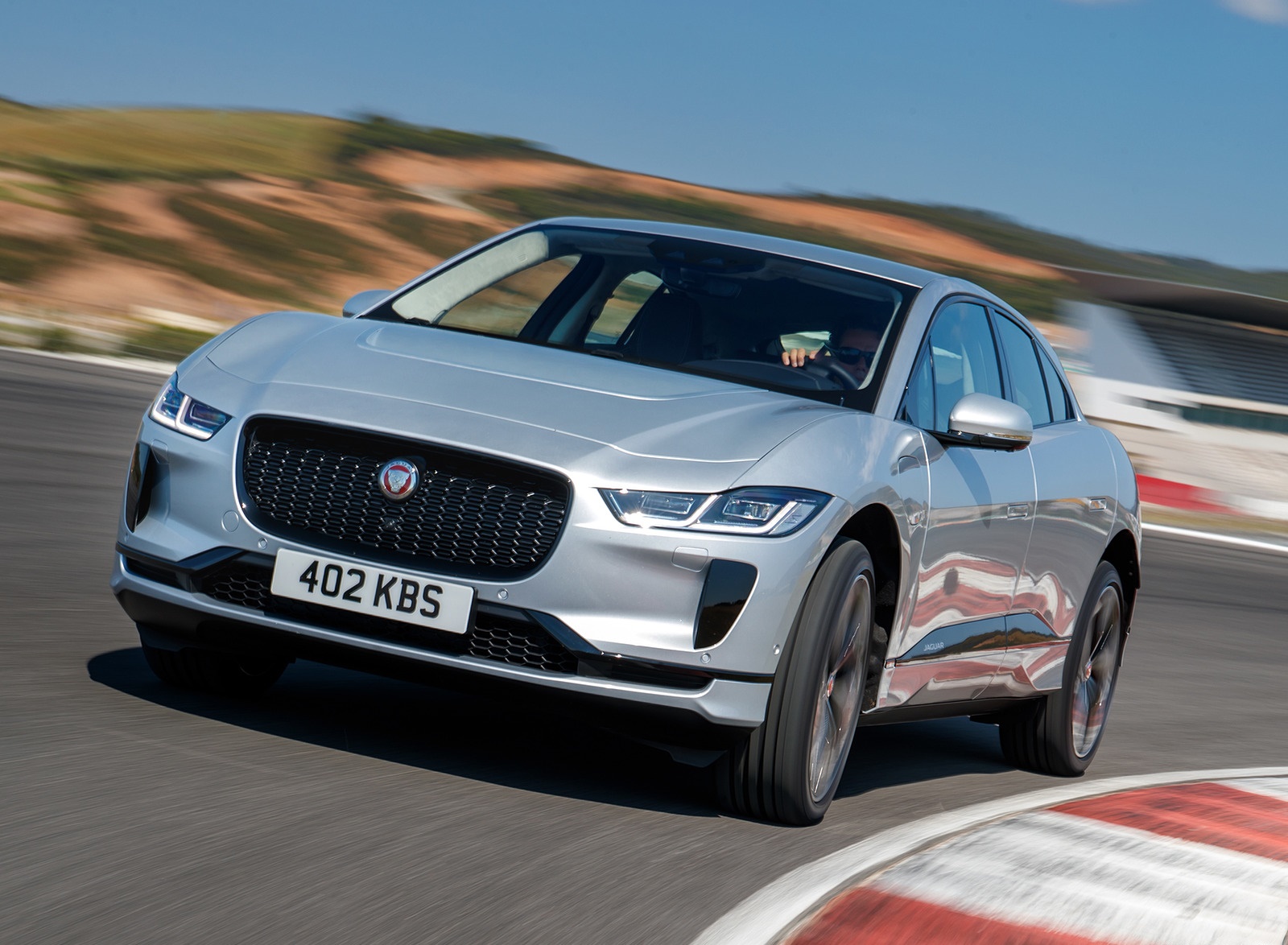 2019 Jaguar I-PACE (Color: Indus Silver) Front Wallpapers #146 of 192