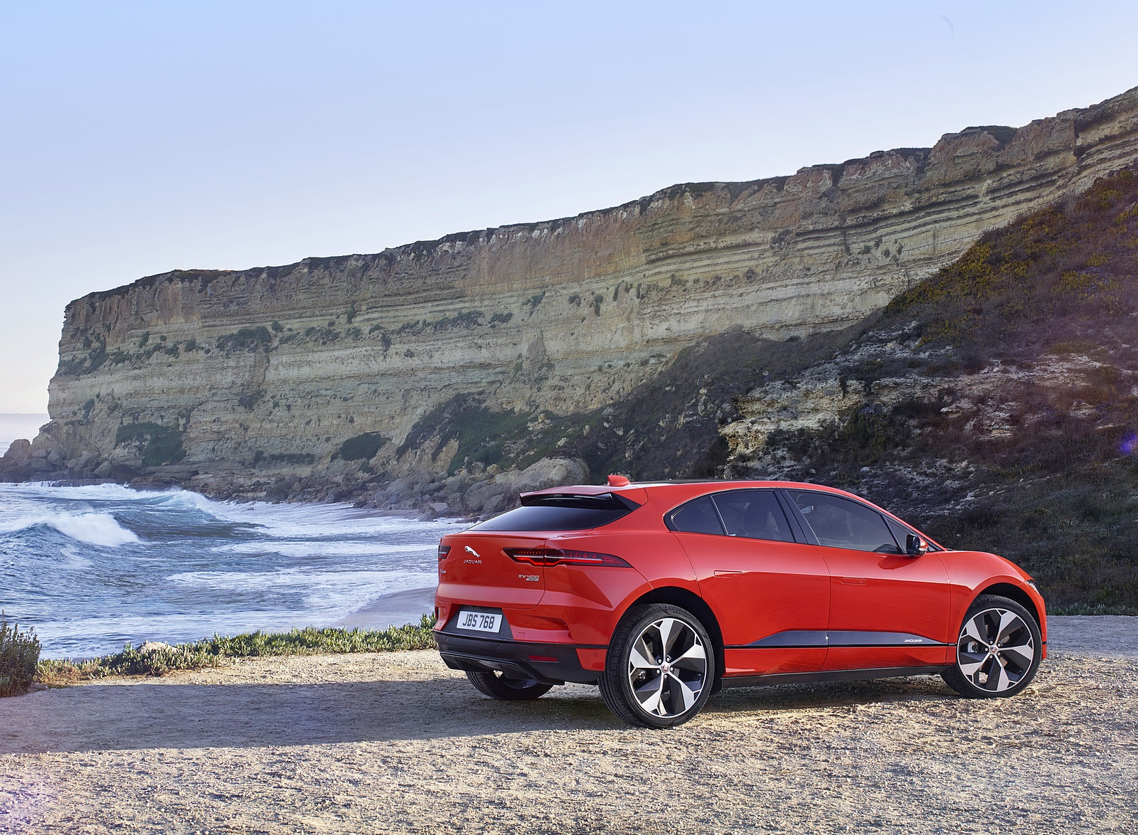 2019 Jaguar I-PACE (Color: Photon Red) Rear Three-Quarter Wallpapers #93 of 192
