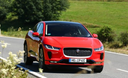 2019 Jaguar I-PACE EV400 AWD HSE First Edition (Color: Photon Red) Front Wallpapers 450x275 (15)