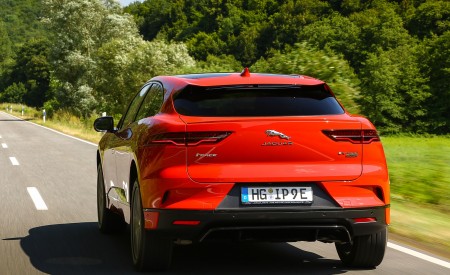 2019 Jaguar I-PACE EV400 AWD HSE First Edition (Color: Photon Red) Rear Wallpapers 450x275 (30)