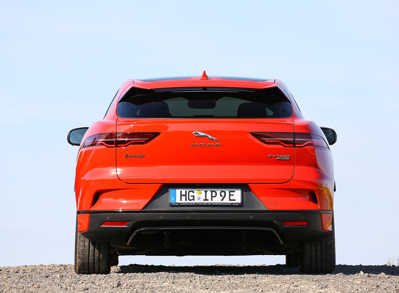 2019 Jaguar I-PACE EV400 AWD HSE First Edition (Color: Photon Red) Rear Wallpapers #61 of 192