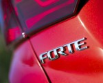 2019 Kia Forte Badge Wallpapers 150x120 (25)