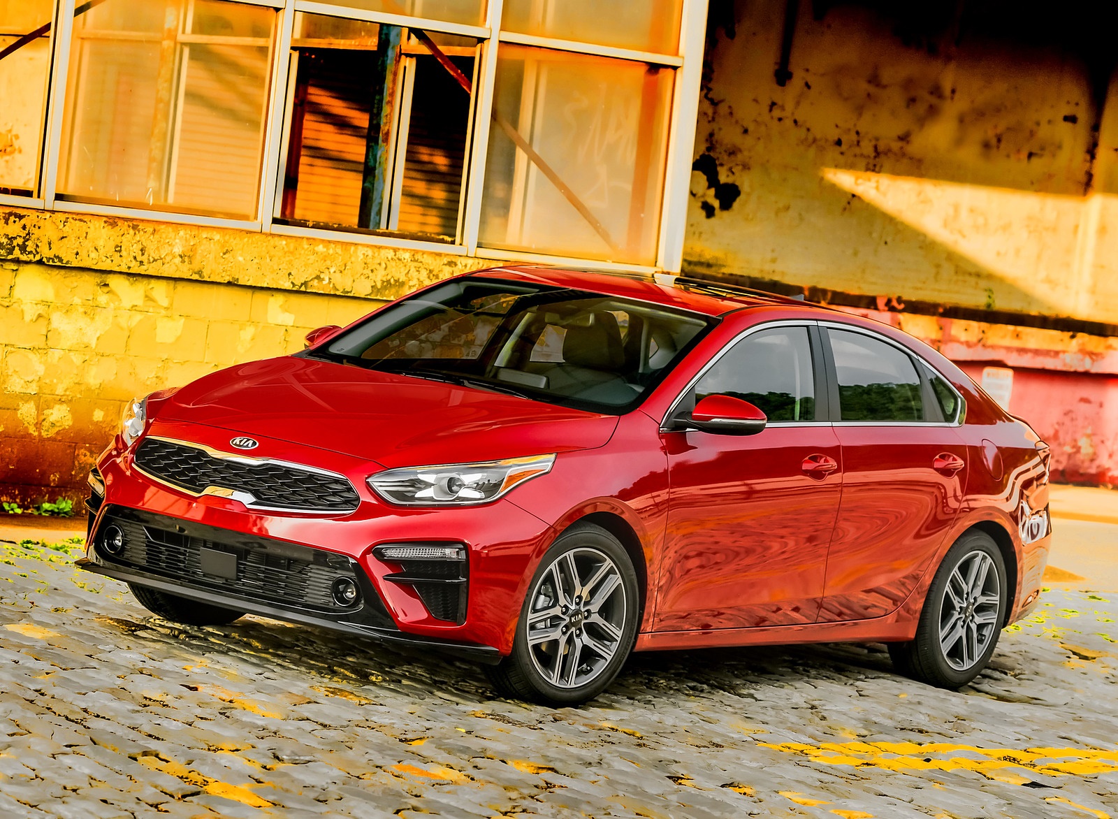 2019 Kia Forte Front Three-Quarter Wallpapers #60 of 73