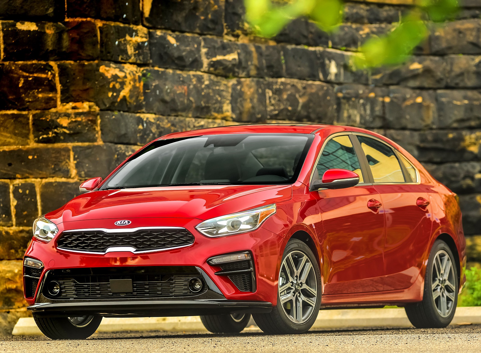 2019 Kia Forte Front Three-Quarter Wallpapers #54 of 73