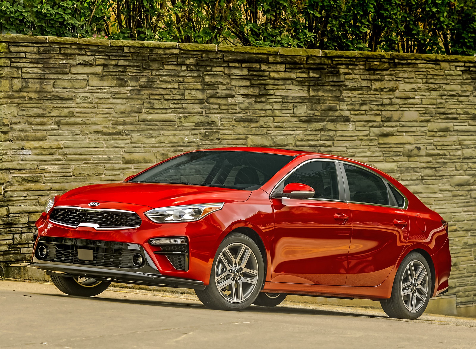 2019 Kia Forte Front Three-Quarter Wallpapers #38 of 73