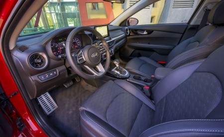 2019 Kia Forte Interior Front Seats Wallpapers 450x275 (30)