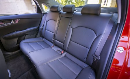2019 Kia Forte Interior Rear Seats Wallpapers 450x275 (29)