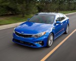 2019 Kia Optima Front Three-Quarter Wallpapers 150x120 (3)