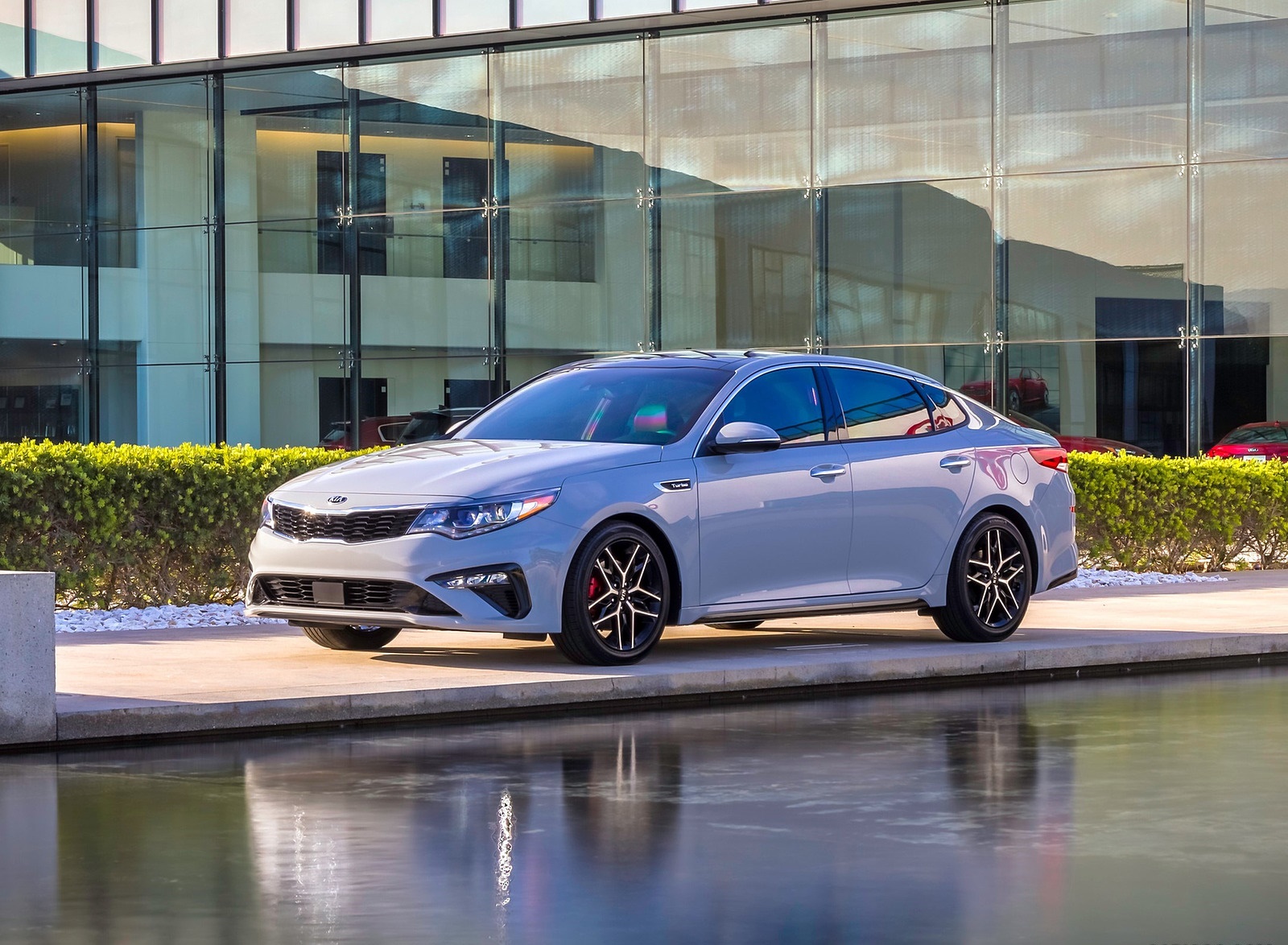 2019 Kia Optima Wallpaper