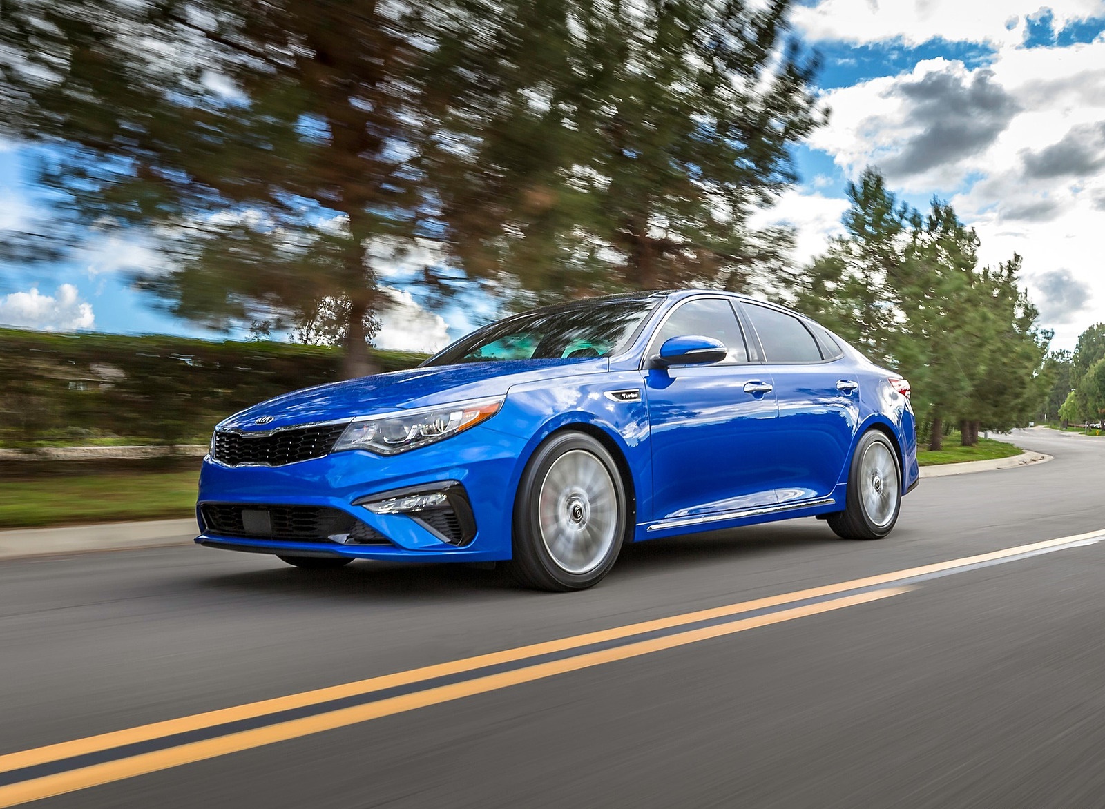 2019 Kia Optima Front Three-Quarter Wallpapers #2 of 34