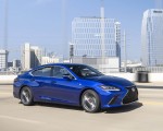 2019 Lexus ES 350 F-Sport Front Three-Quarter Wallpapers 150x120