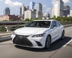 2019 Lexus ES 350 F-Sport Front Three-Quarter Wallpapers 150x120 (20)