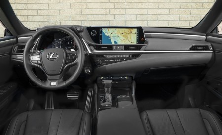 2019 Lexus ES 350 F-Sport Interior Cockpit Wallpapers 450x275 (30)