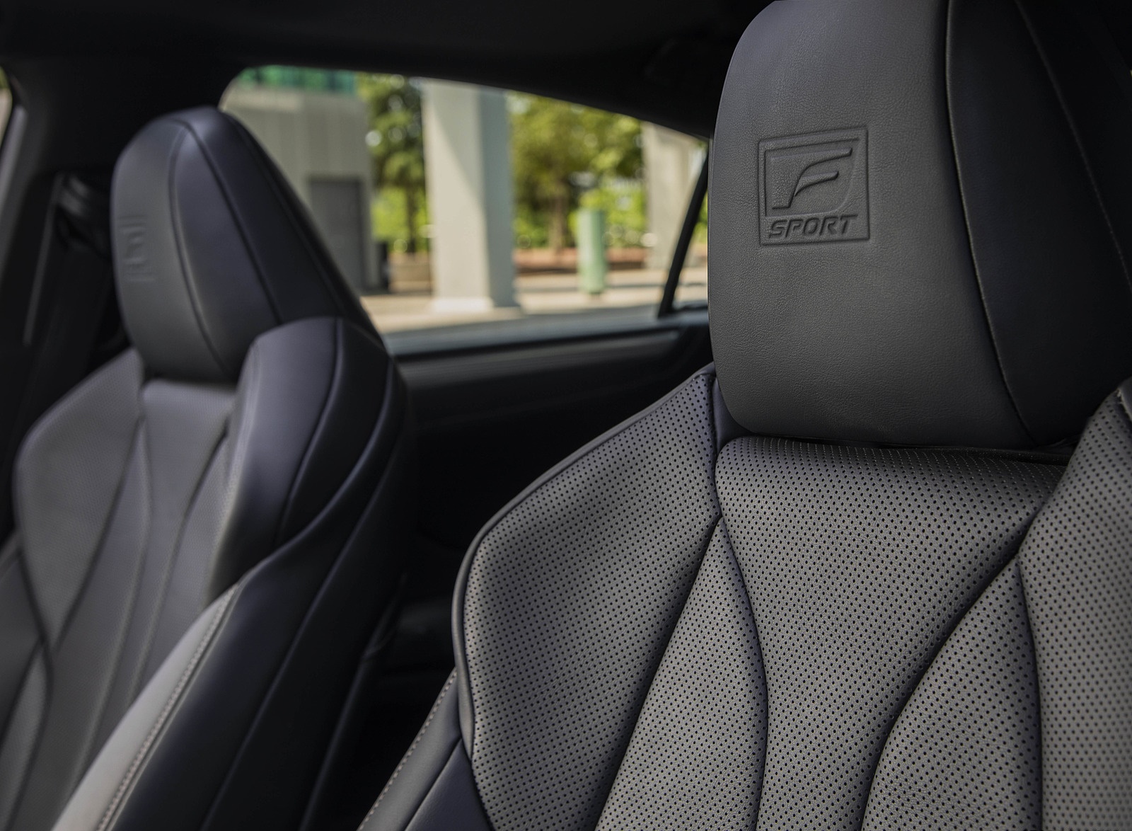2019 Lexus ES 350 F-Sport Interior Seats Wallpapers #49 of 75