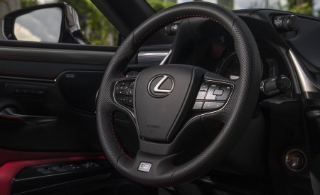 2019 Lexus ES 350 F-Sport Interior Steering Wheel Wallpapers 450x275 (40)