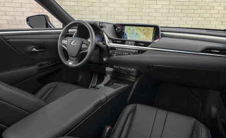 2019 Lexus ES 350 F-Sport Interior Wallpapers 450x275 (31)