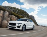 2019 Maserati Levante GTS Front Three-Quarter Wallpapers 150x120 (52)