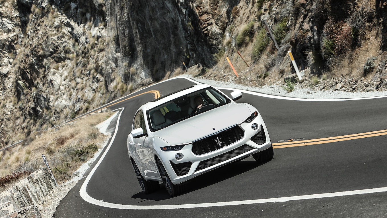 2019 Maserati Levante GTS Front Three-Quarter Wallpapers (10)