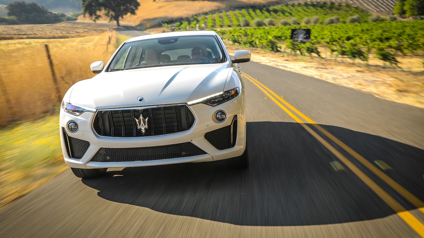 2019 Maserati Levante GTS Front Three-Quarter Wallpapers (3)