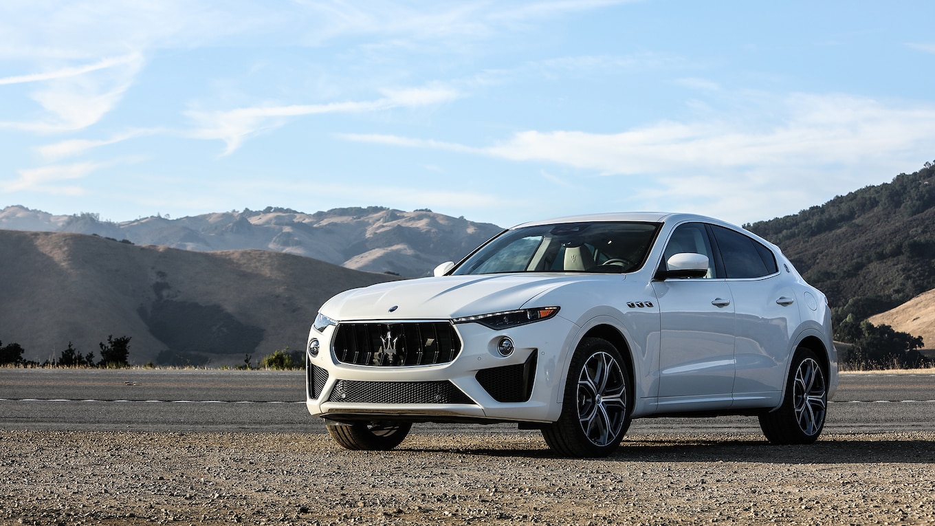 2019 Maserati Levante GTS Front Three-Quarter Wallpapers #38 of 89